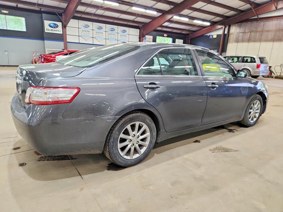 2011 Toyota Camry მანქანა იყიდება აუქციონზე, vin: 4T1BB3EK8BU131568, აუქციონის ნომერი: 53690056