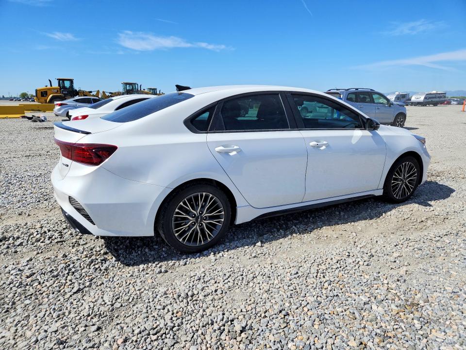 52363936 :رقم المزاد ، 3KPF54AD1PE576430 vin ، 2023 Kia Forte مزاد بيع