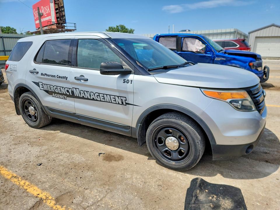 53141826 :رقم المزاد ، 1FM5K8AR4FGA47135 vin ، 2015 Ford Explorer مزاد بيع