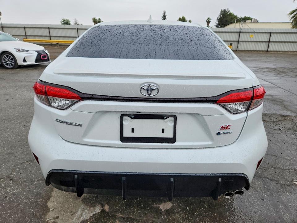 Продажа на аукционе авто 2026 Toyota Corolla Hybrid, vin: JTDBCMFE2T3132769, номер лота: 55105006