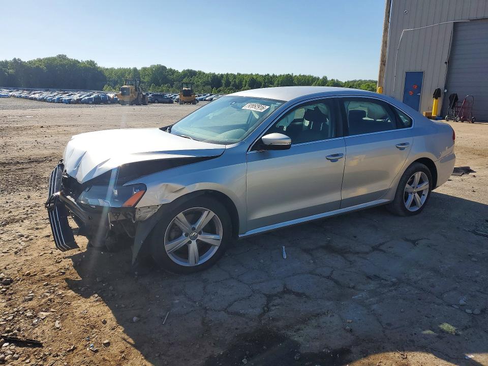 Продажа на аукционе авто 2013 Volkswagen Passat, vin: 1VWBP7A39DC099506, номер лота: 52852916