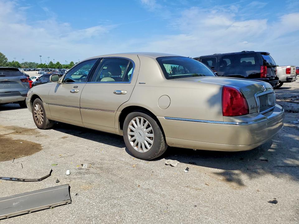 Auction sale of the 2005 Lincoln Town Car, vin: 1LNHM81W85Y668867, lot number: 55190686