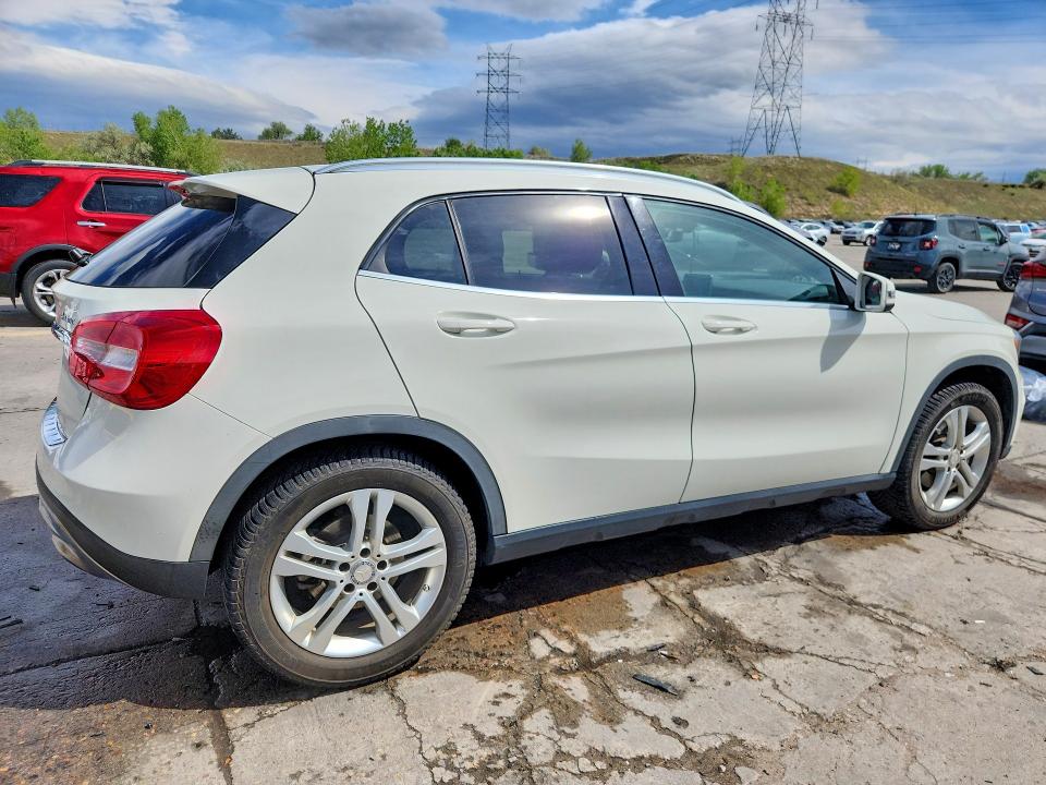 54659486 :رقم المزاد ، WDCTG4GB3FJ096503 vin ، 2015 Mercedes-benz Gla مزاد بيع
