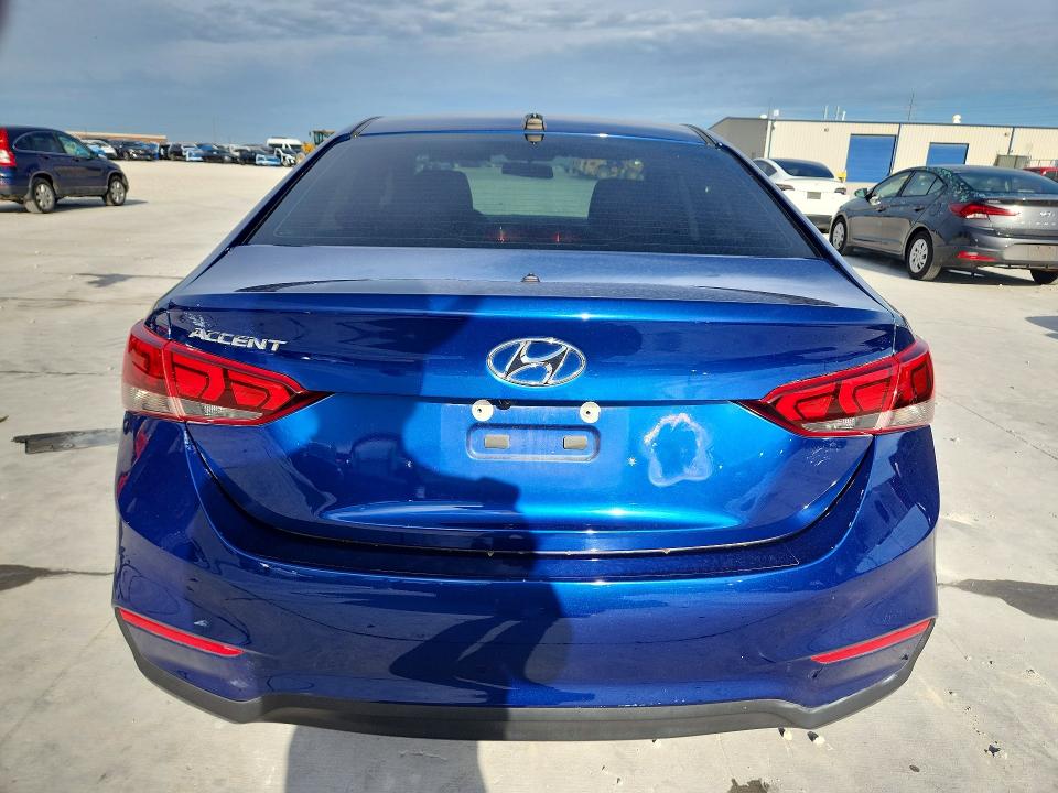 2022 Hyundai Accent მანქანა იყიდება აუქციონზე, vin: 3KPC24A68NE187844, აუქციონის ნომერი: 55429536