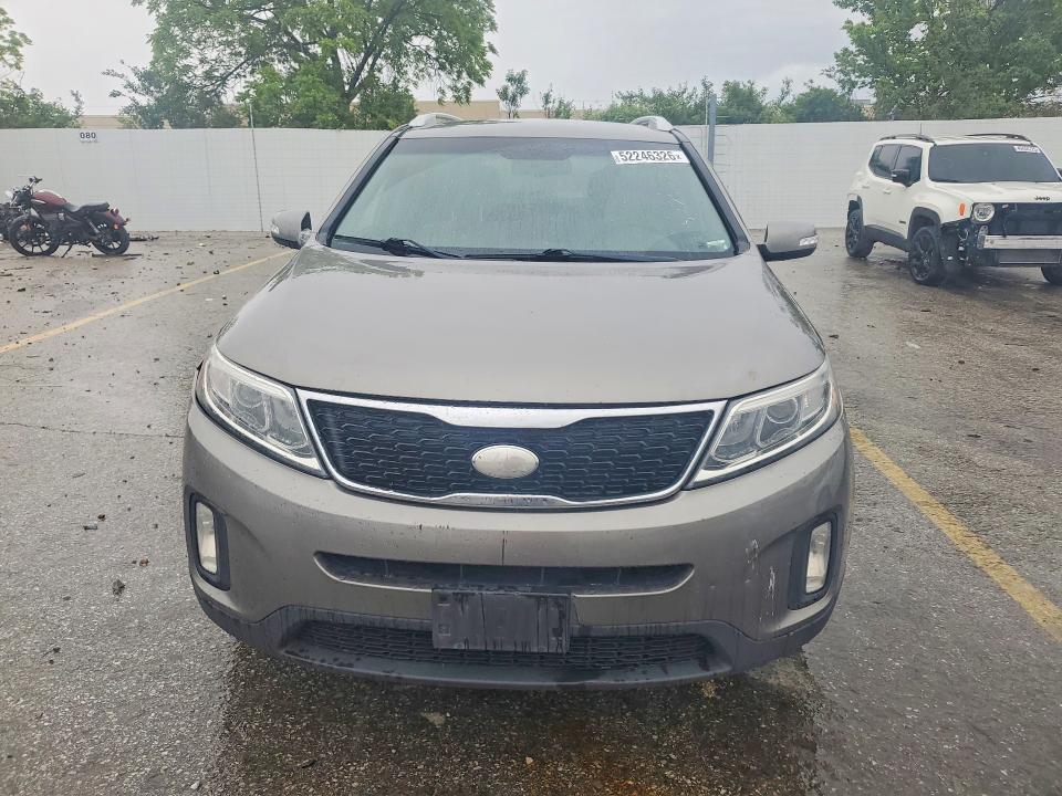Продажа на аукционе авто 2015 Kia Sorento, vin: 5XYKT4A7XFG557598, номер лота: 52246326