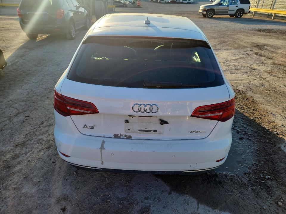 Aukcja sprzedaży 2018 Audi A3, vin: WAUTPBFF8JA062268, numer aukcji: 53390566