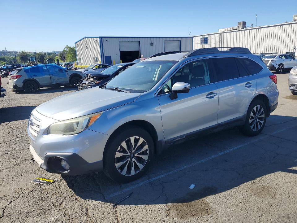 Продажа на аукционе авто 2015 Subaru Outback, vin: 4S4BSAJC1F3215147, номер лота: 54177836