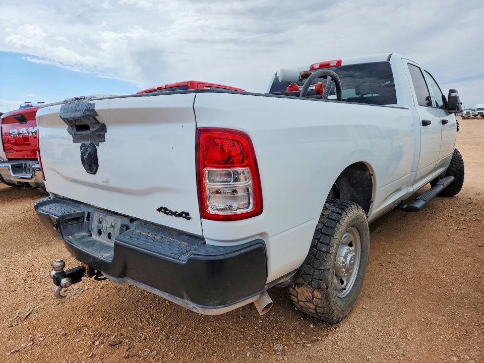 53077306 :رقم المزاد ، 3C6UR5HJ3RG250348 vin ، 2024 Ram 2500 مزاد بيع