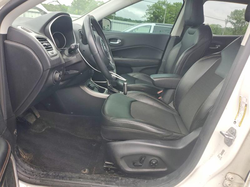 54806116 :رقم المزاد ، 3C4NJDBB3JT270515 vin ، 2018 Jeep Compass مزاد بيع