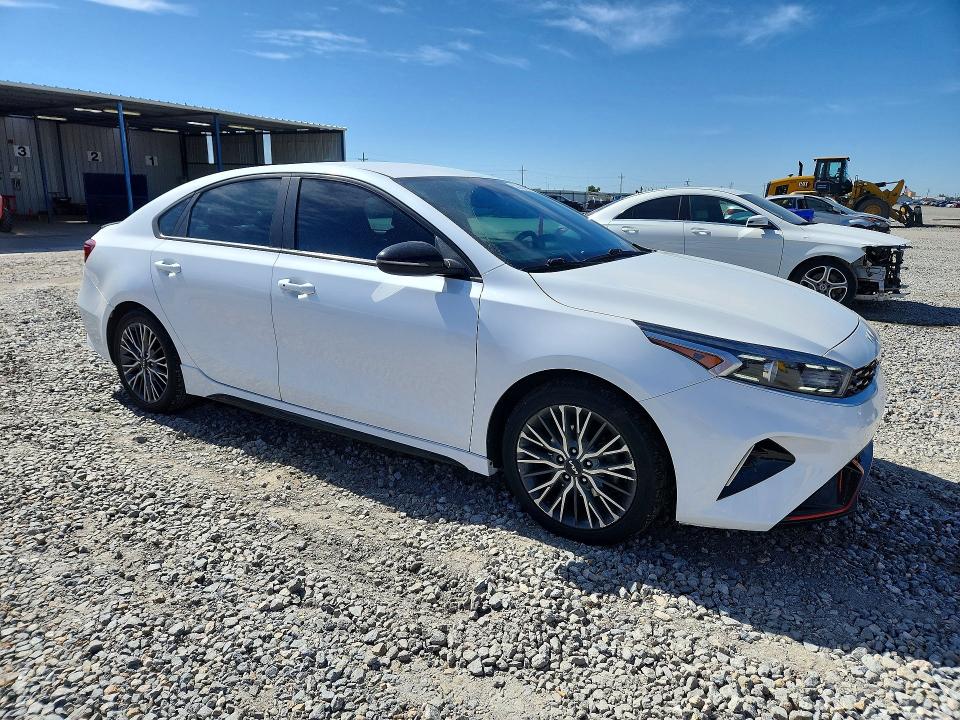 52363936 :رقم المزاد ، 3KPF54AD1PE576430 vin ، 2023 Kia Forte مزاد بيع