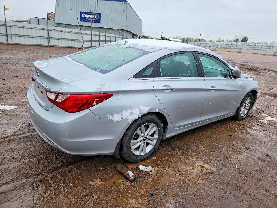2011 Hyundai Sonata მანქანა იყიდება აუქციონზე, vin: 5NPEB4AC2BH170222, აუქციონის ნომერი: 52516226