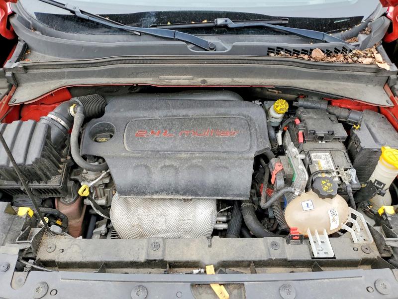 2015 Jeep Renegade მანქანა იყიდება აუქციონზე, vin: ZACCJBBT9FPB27295, აუქციონის ნომერი: 53594556