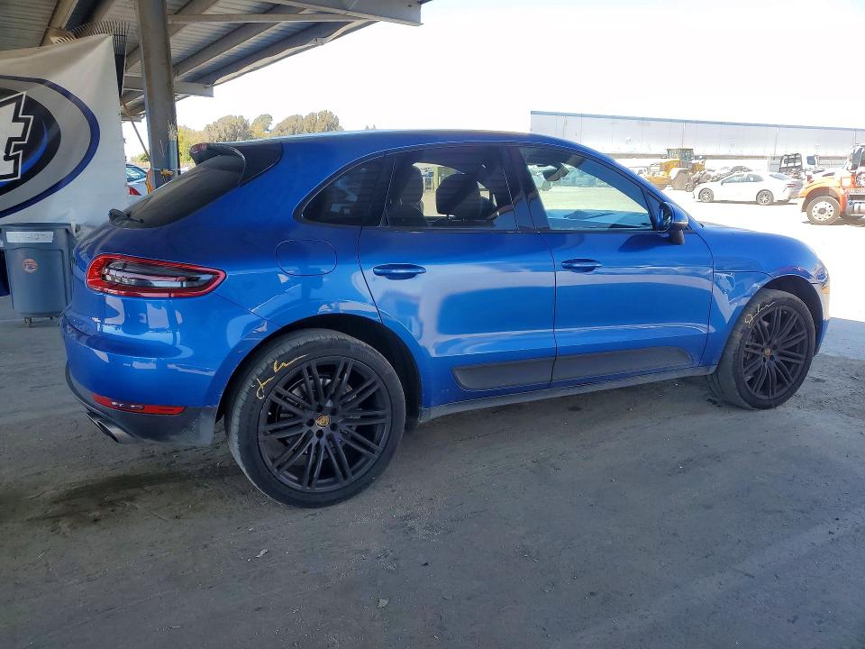 54094576 :رقم المزاد ، WP1AB2A50FLB74449 vin ، 2015 Porsche Macan مزاد بيع