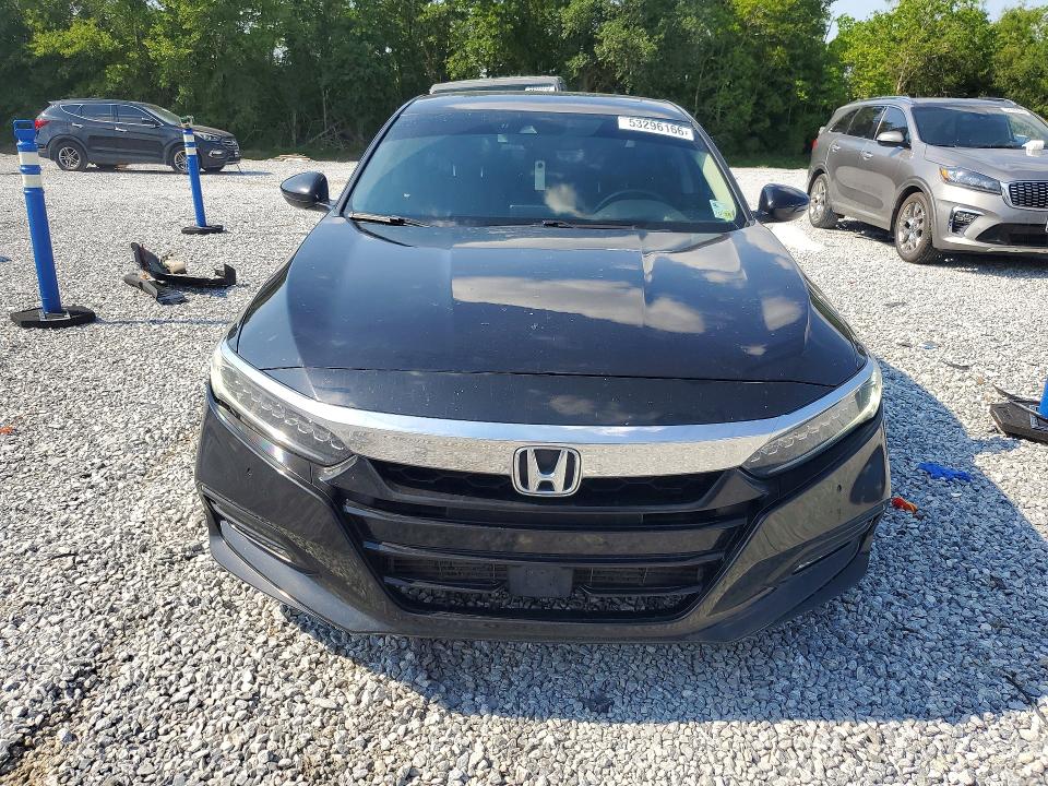 53296166 :رقم المزاد ، 1HGCV1F90JA157924 vin ، 2018 Honda Accord مزاد بيع