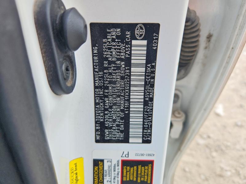 2016 Toyota Camry მანქანა იყიდება აუქციონზე, vin: 4T1BF1FKXGU257381, აუქციონის ნომერი: 54013806