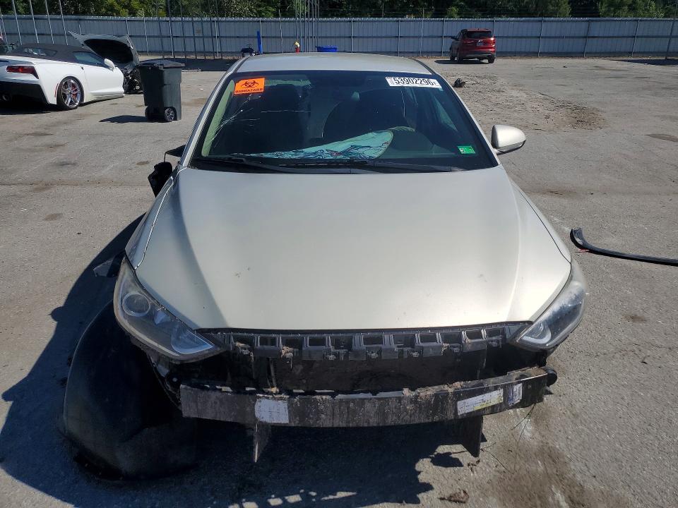 53902296 :رقم المزاد ، 5NPD74LF8HH099833 vin ، 2017 Hyundai Elantra مزاد بيع