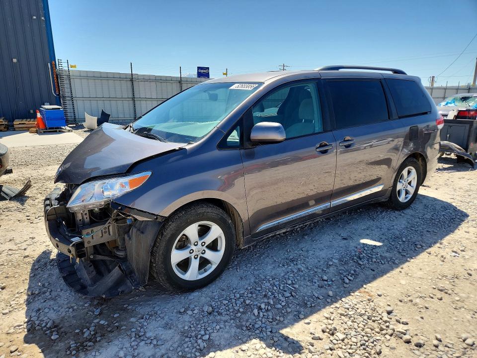 Продаж на аукціоні авто 2011 Toyota Sienna, vin: 5TDKK3DC9BS151346, номер лоту: 52655856