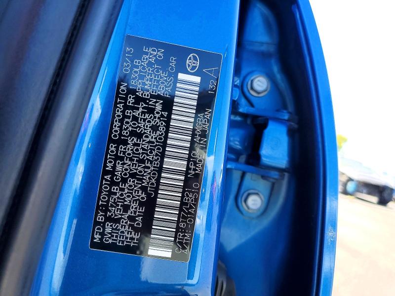Продажа на аукционе авто 2013 Toyota Prius C, vin: JTDKDTB37D1038914, номер лота: 53809396
