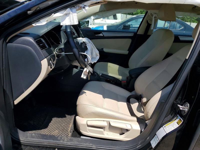 54320316 :رقم المزاد ، 3VWDB7AJ3HM250964 vin ، 2017 Volkswagen Jetta مزاد بيع