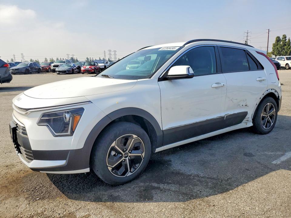 Продаж на аукціоні авто 2024 Kia Niro, vin: KNDCR3LE3R5143584, номер лоту: 52269496