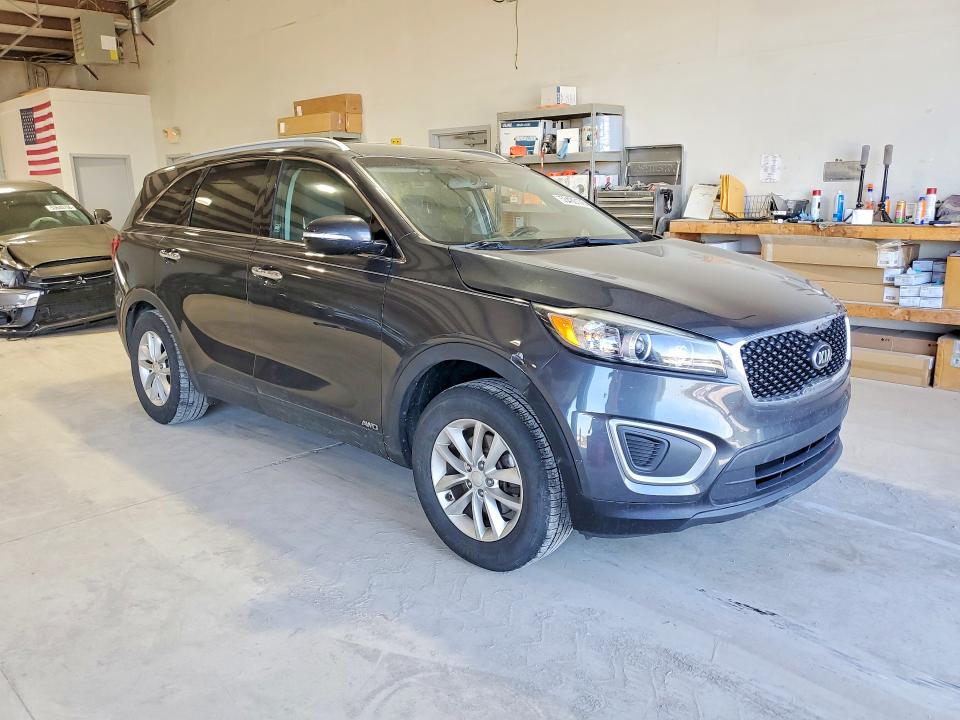 53430176 :رقم المزاد ، 5XYPGDA53HG307468 vin ، 2017 Kia Sorento مزاد بيع