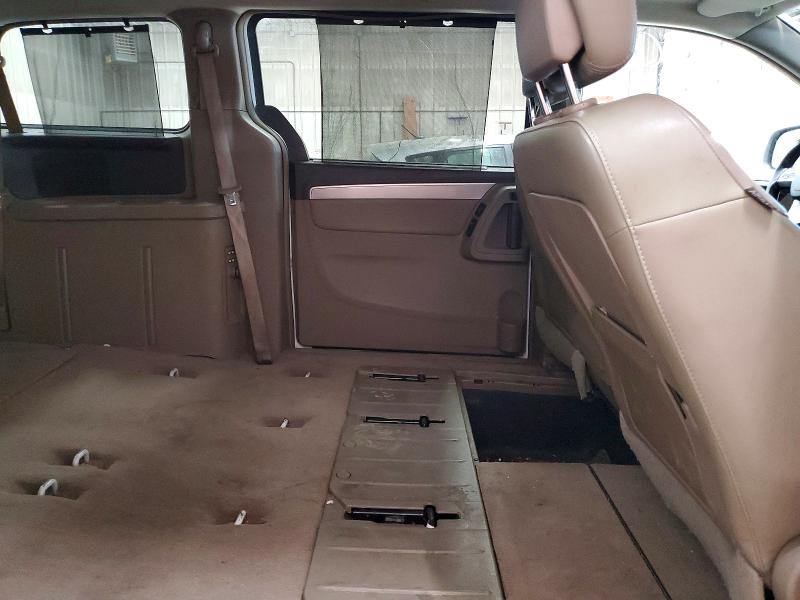 2011 Volkswagen Routan მანქანა იყიდება აუქციონზე, vin: 2V4RW5DG0BR747672, აუქციონის ნომერი: 54039356