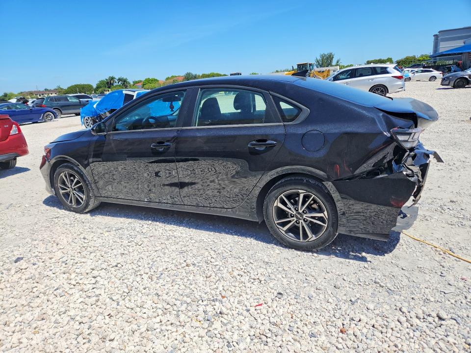 2022 Kia Forte მანქანა იყიდება აუქციონზე, vin: 3KPF24AD1NE481713, აუქციონის ნომერი: 53091996
