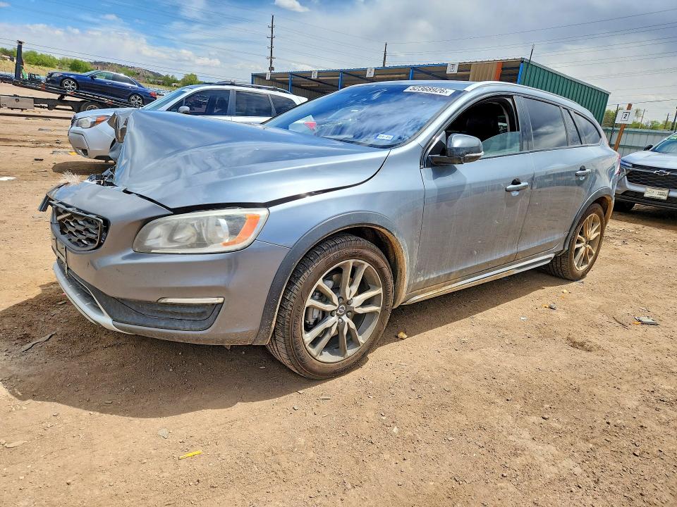Aukcja sprzedaży 2017 Volvo V60 Cross Country, vin: YV440MWKXH1025766, numer aukcji: 52368926