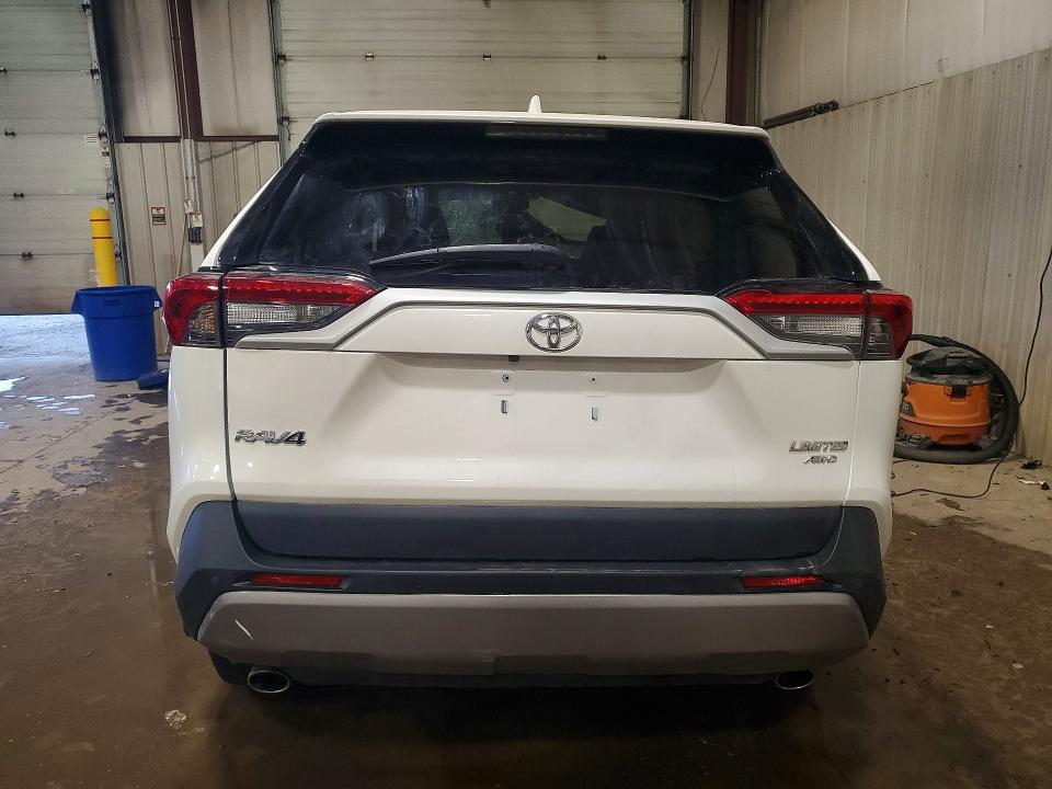 54602186 :رقم المزاد ، 2T3N1RFV2NW323074 vin ، 2022 Toyota Rav4 مزاد بيع