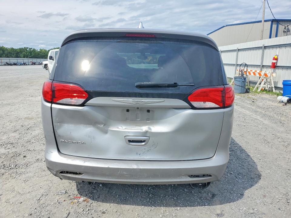 2017 Chrysler Pacifica მანქანა იყიდება აუქციონზე, vin: 2C4RC1DGXHR695133, აუქციონის ნომერი: 53072726