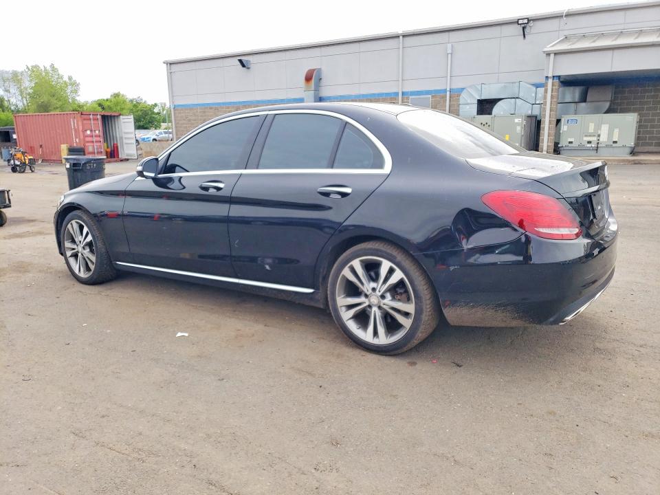 Продажа на аукционе авто 2015 Mercedes-benz C, vin: 55SWF4KB7FU039448, номер лота: 52729616