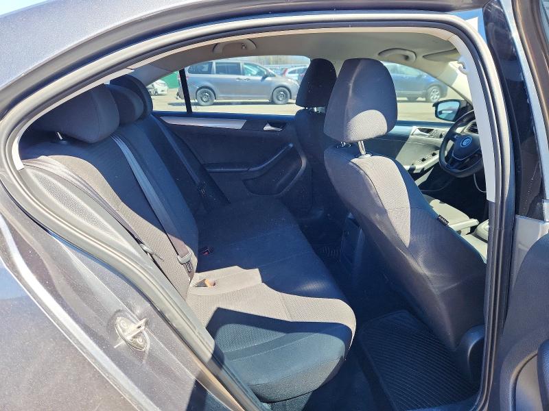 Продажа на аукционе авто 2015 Volkswagen Jetta, vin: 3VW2K7AJ4FM413268, номер лота: 52676276