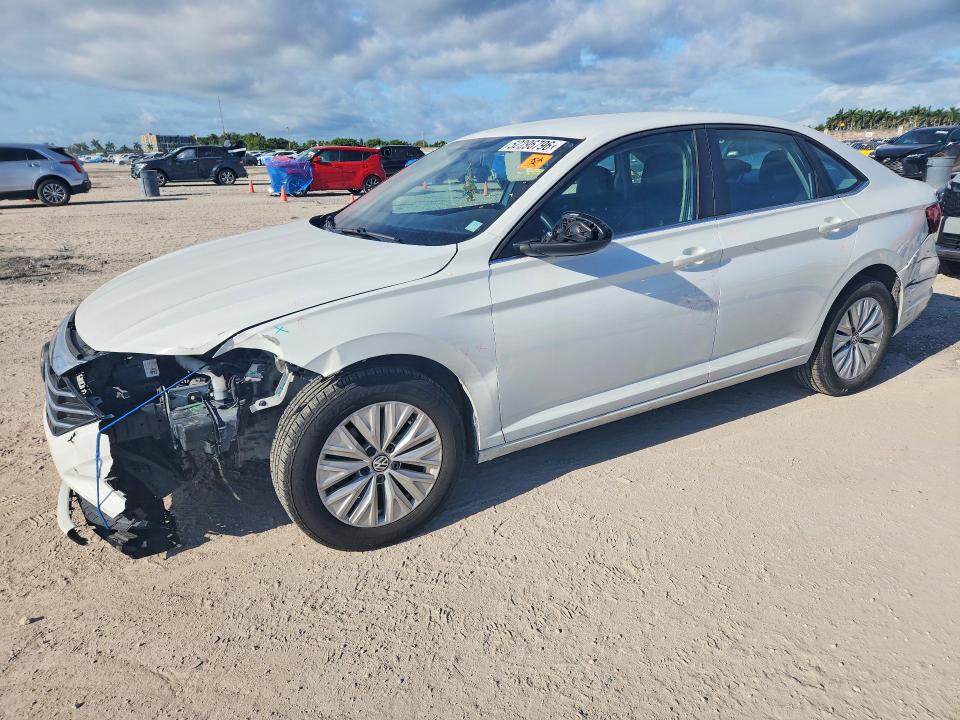 52296796 :رقم المزاد ، 3VWC57BU7KM177794 vin ، 2019 Volkswagen Jetta مزاد بيع