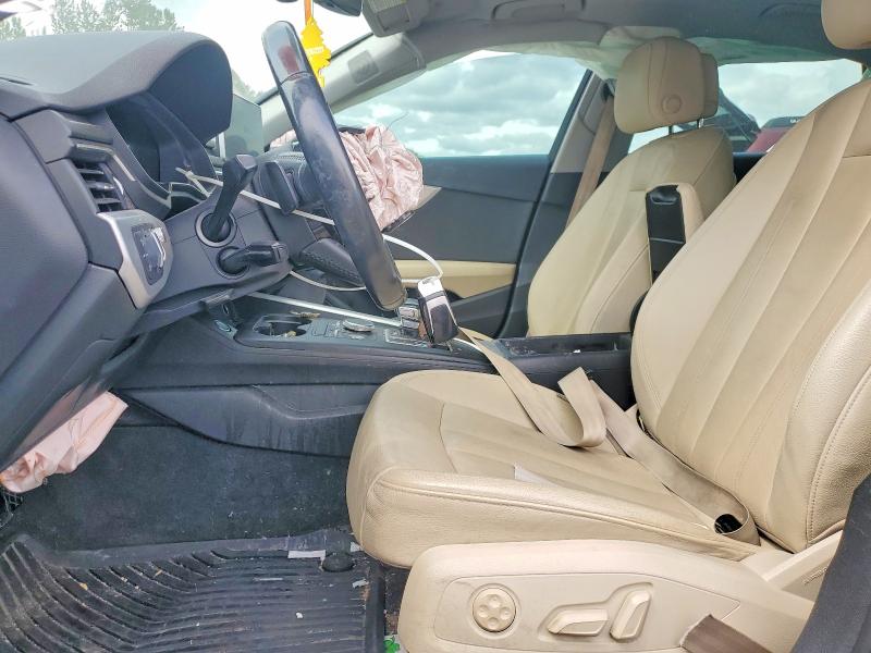Продажа на аукционе авто 2017 Audi A4, vin: WAUCNAF45HN020755, номер лота: 52773136