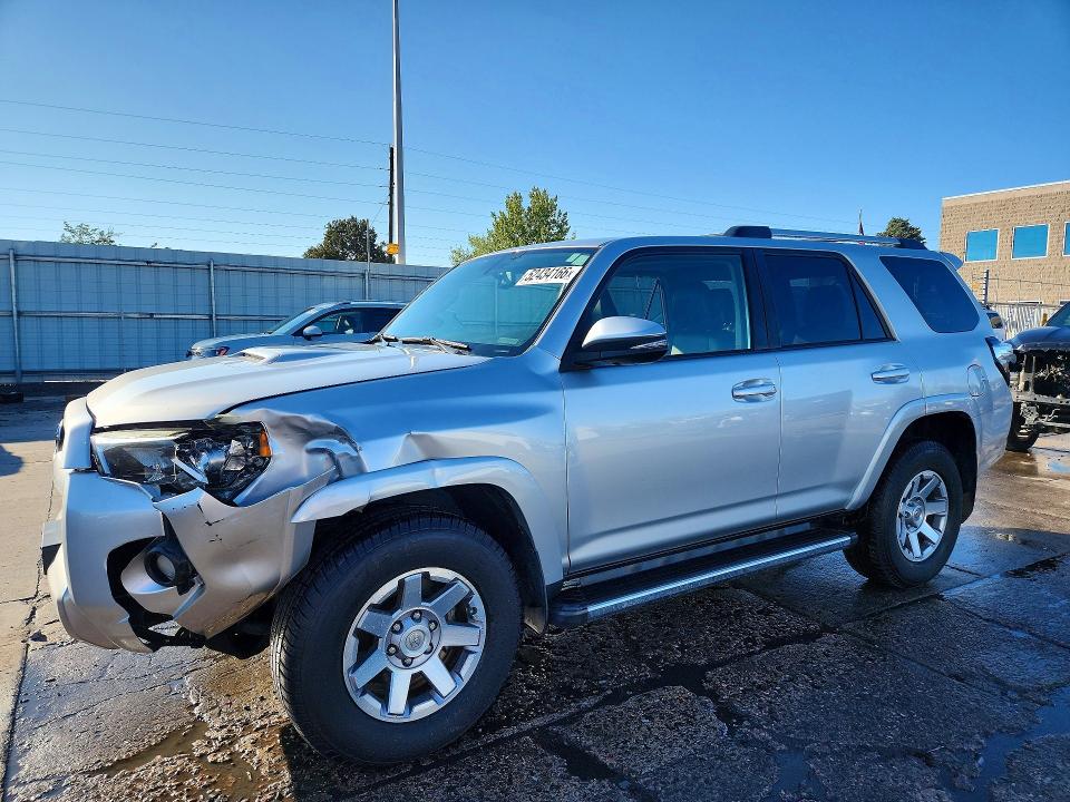 Auction sale of the 2015 Toyota 4runner, vin: JTEBU5JR6F5255038, lot number: 52434166