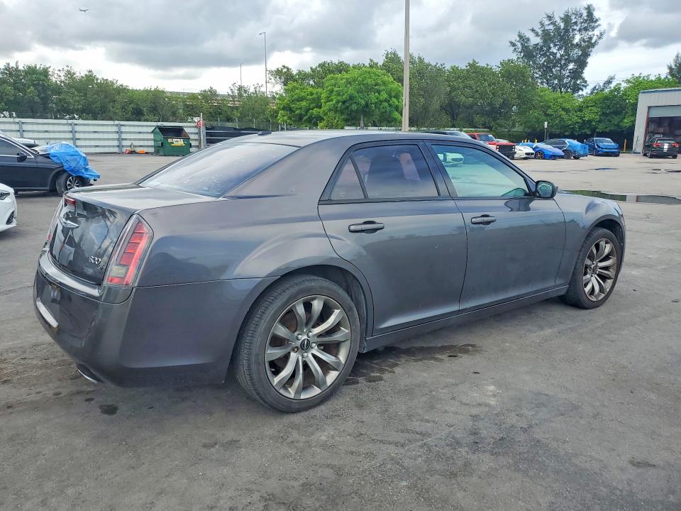 2014 Chrysler 300 მანქანა იყიდება აუქციონზე, vin: 2C3CCABG4EH328386, აუქციონის ნომერი: 55613746