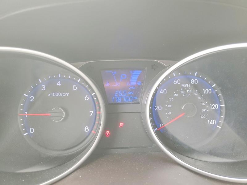 2011 Hyundai Tucson მანქანა იყიდება აუქციონზე, vin: KM8JU3AC8BU295195, აუქციონის ნომერი: 53422666