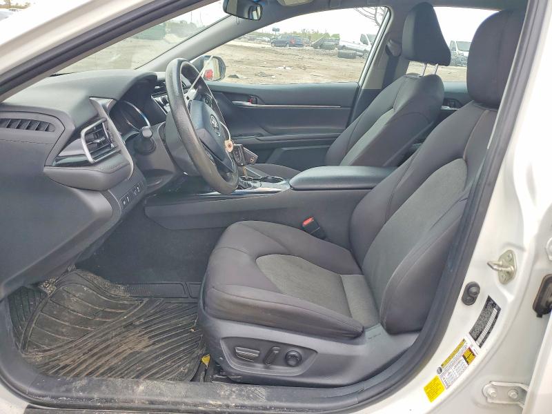 Продаж на аукціоні авто 2019 Toyota Camry, vin: 4T1B11HK1KU826333, номер лоту: 50219826