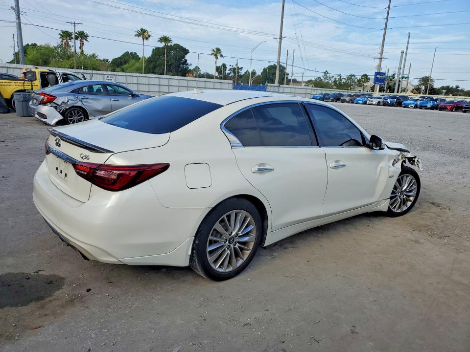 52840596 :رقم المزاد ، JN1EV7AP6KM516146 vin ، 2019 Infiniti Q50 مزاد بيع