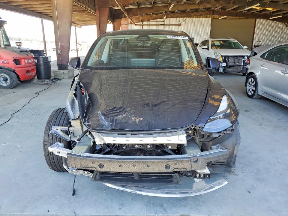 2024 Tesla Model Y მანქანა იყიდება აუქციონზე, vin: 7SAYGDEF9RF071718, აუქციონის ნომერი: 53852386