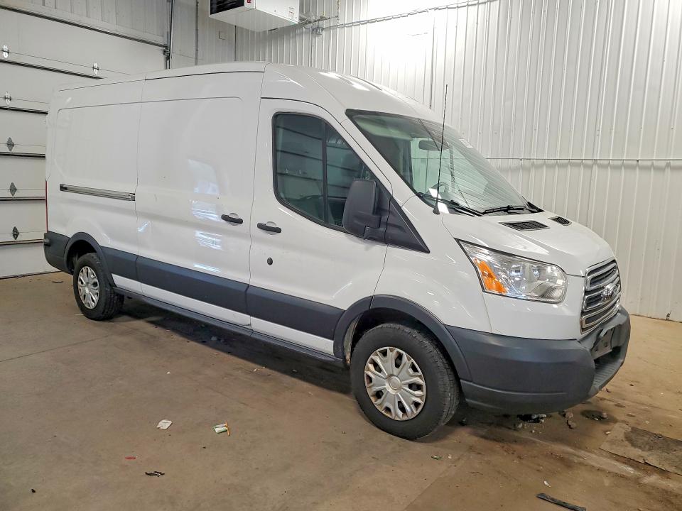 2015 Ford Transit მანქანა იყიდება აუქციონზე, vin: 1FTNE2CG0FKA04686, აუქციონის ნომერი: 52061126