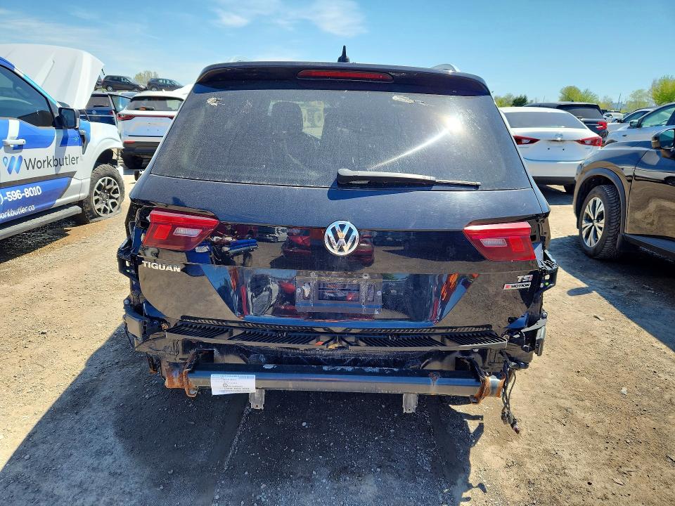 Продаж на аукціоні авто 2018 Volkswagen Tiguan, vin: 3VV4B7AX2JM100374, номер лоту: 53242776