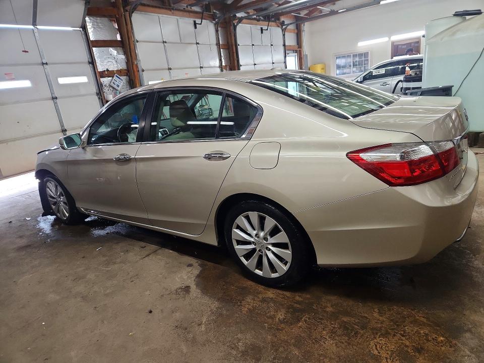 Продаж на аукціоні авто 2014 Honda Accord, vin: 1HGCR2F83EA071353, номер лоту: 53098376