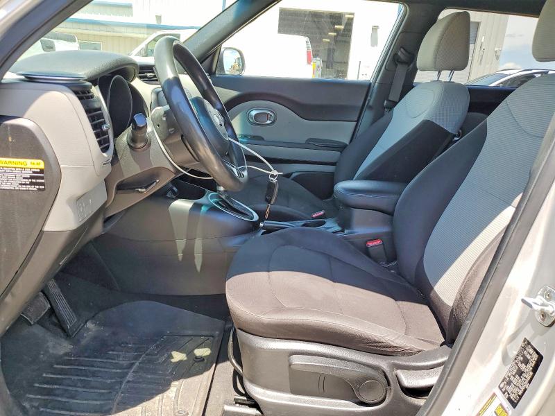 51504376 :رقم المزاد ، KNDJN2A21H7484281 vin ، 2017 Kia Soul مزاد بيع