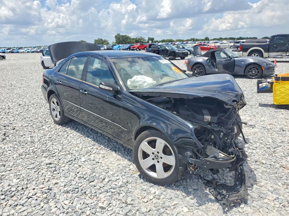 Продажа на аукционе авто 2004 Mercedes-benz E, vin: WDBUF65JX4A422652, номер лота: 54105206