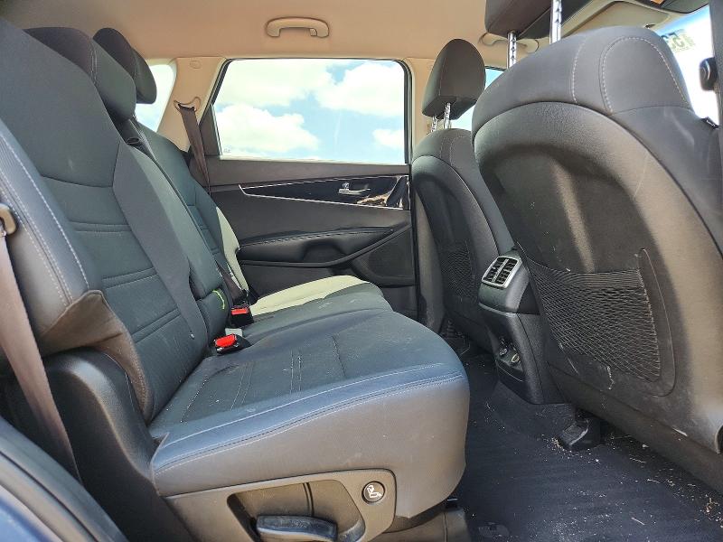 53004316 :رقم المزاد ، 5XYPG4A3XLG632478 vin ، 2020 Kia Sorento مزاد بيع