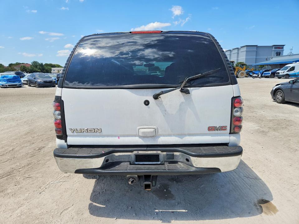 52325396 :رقم المزاد ، 1GKEC13Z12R255451 vin ، 2002 Gmc Yukon مزاد بيع