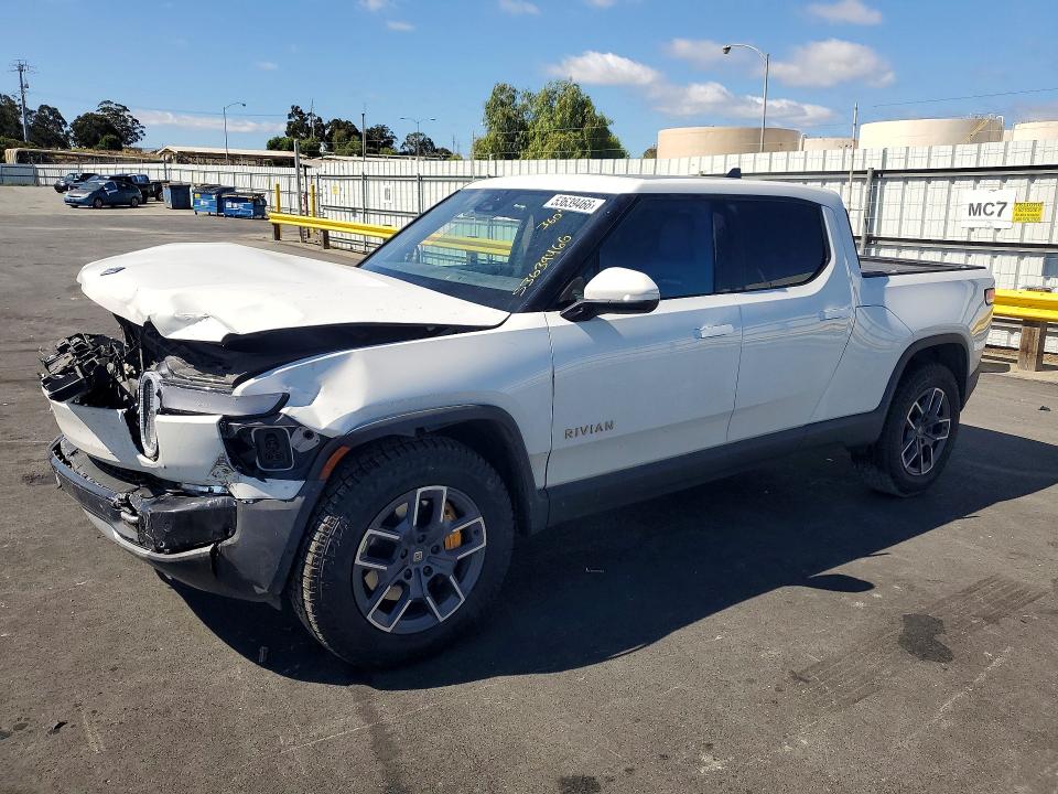 Auction sale of the 2022 Rivian R1t, vin: 7FCTGAAL6NN001844, lot number: 53639466