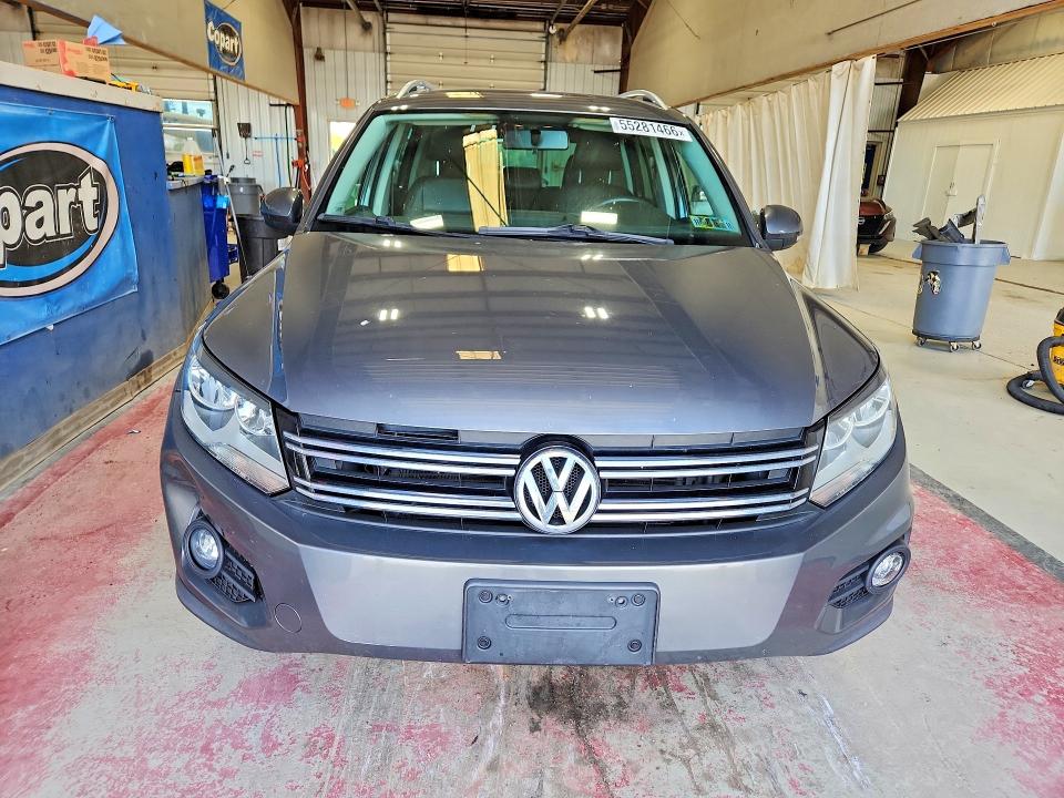 Продажа на аукционе авто 2015 Volkswagen Tiguan, vin: WVGAV7AX3FW592344, номер лота: 55281466