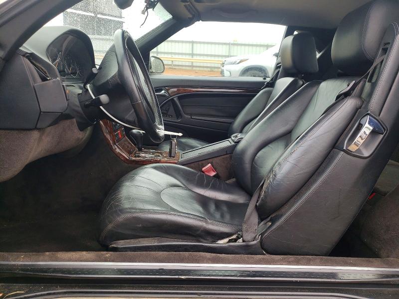 2000 Mercedes-benz Sl მანქანა იყიდება აუქციონზე, vin: WDBFA68F0YF195494, აუქციონის ნომერი: 52833246